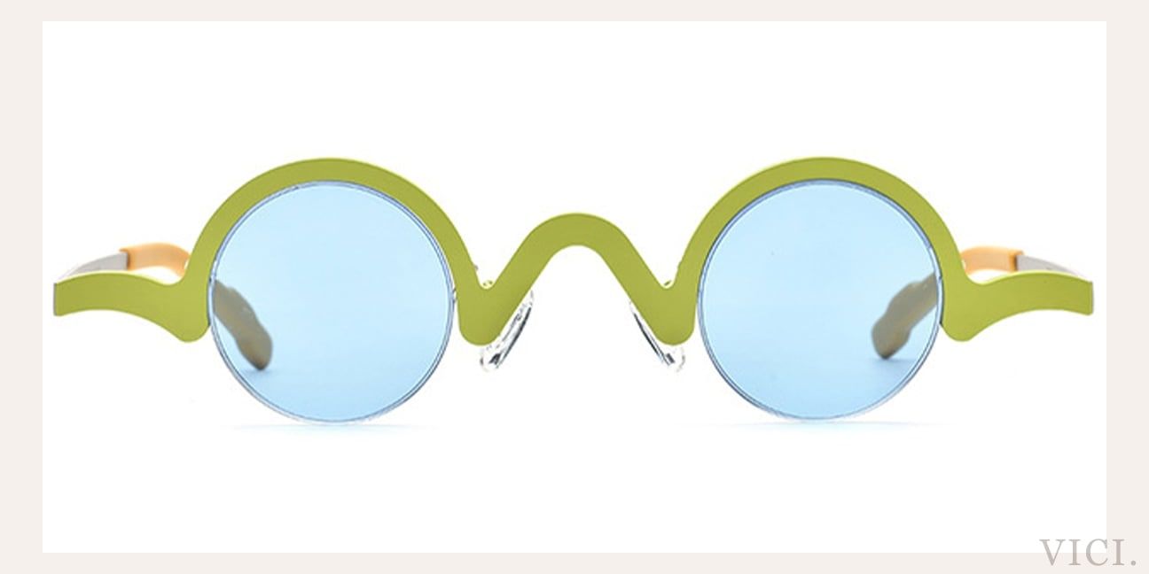 Blue Polarized