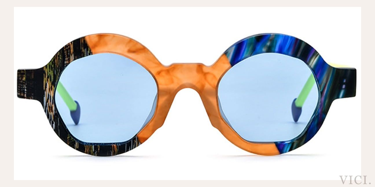 Blue Polarized