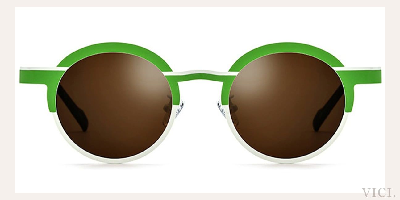 Amber Polarized