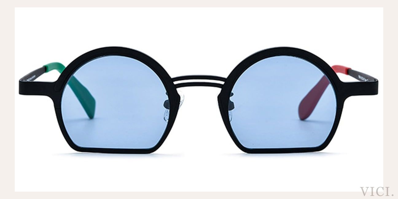Blue Polarized