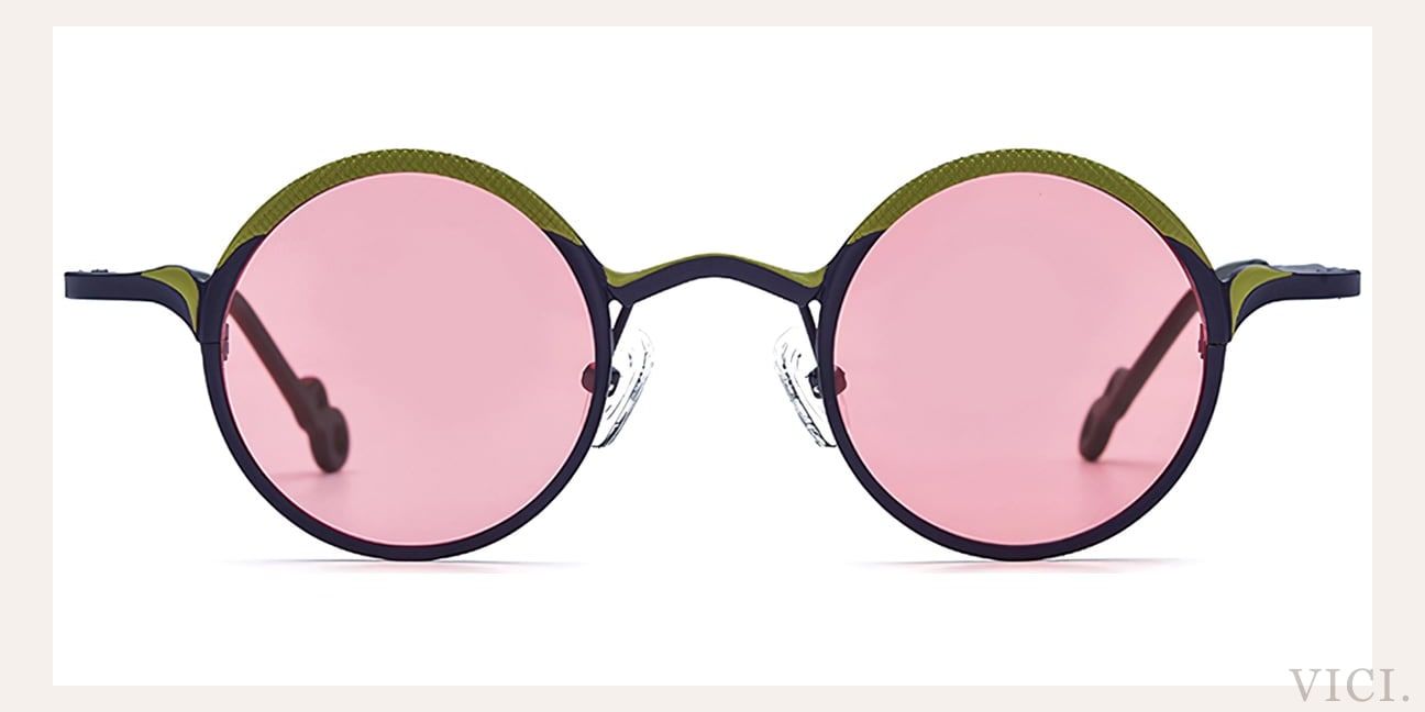 Rose Polarized