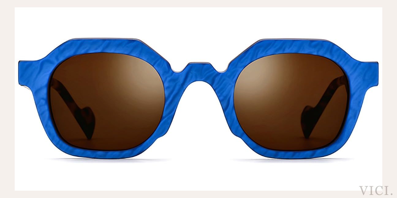 Amber Polarized