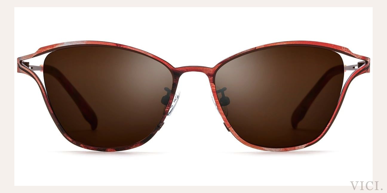 Amber Polarized