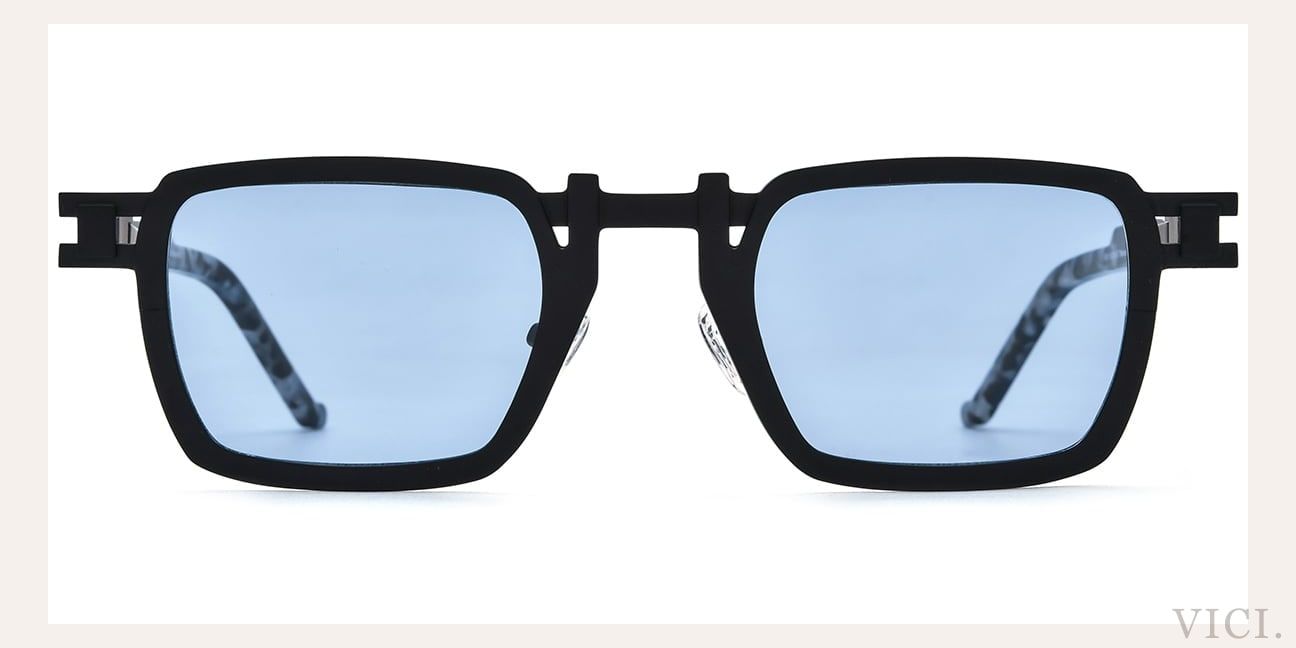 Blue Polarized